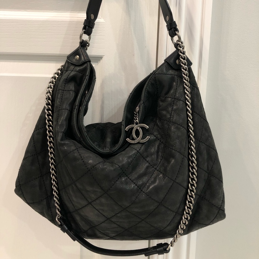CHANEL Iridescent Calfskin Hobo Black